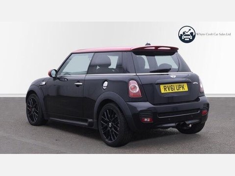 Mini Hatch 1.6 John Cooper Works Euro 5 3dr 6