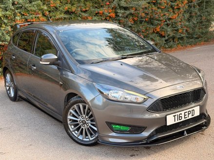 Ford Focus 1.0T EcoBoost ST-Line Euro 6 (s/s) 5dr