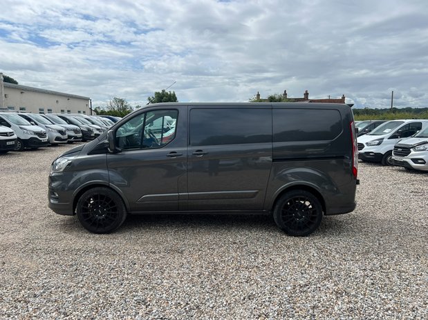 Ford Transit Custom SWB L1H1 Low Roof Limited 280 Air Con Sensors Sport Bodytkit Fitted EURO 6 1