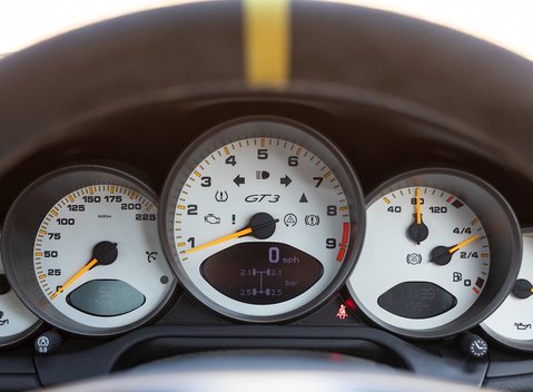 Porsche 911 GT3 RS (997.2) 18