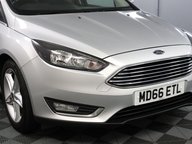 Ford Focus TITANIUM 26