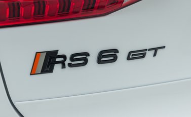 Audi RS6 GT 49