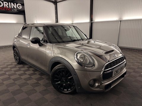 Mini Hatch 2.0 Cooper S Euro 6 (s/s) 5dr 2