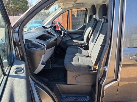 Ford Transit Custom 2.2 TDCi 270 Trend Panel Van 5dr Diesel Manual L1 H1 (186 g/km, 123 bhp) 9