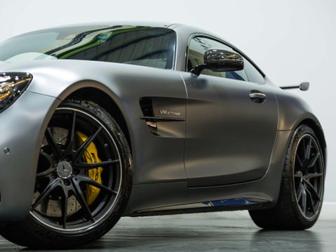 Mercedes-Benz Amg GT 4.0 V8 BiTurbo R (Premium) Coupe 2dr Petrol SpdS DCT Euro 6 (s/s) (585 ps) 17