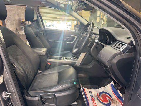 Land Rover Discovery Sport 2.0 Discovery Sport SE Tech TD4 Auto 4WD 5dr 46