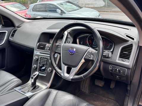 Volvo XC60 2.4 D5 SE Lux Nav Geartronic AWD Euro 5 5dr 15