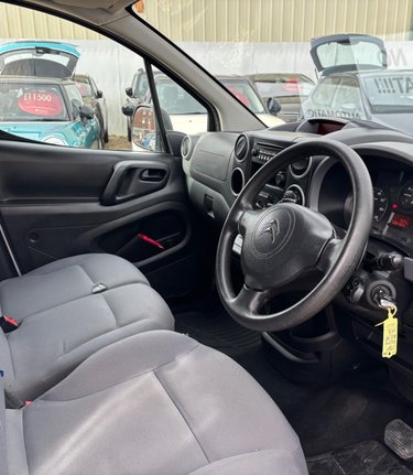 Citroen Berlingo 625 LX L1 BLUEHDI ETG6 !! AUTOMATIC !! VERY RARE.. NO VAT.. 7 SERVICES..  3