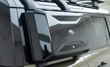 Land Rover Defender 110 D250 First Edition 30