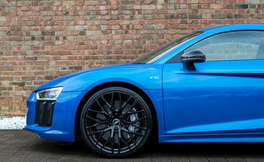 Audi R8 V10 Plus 28