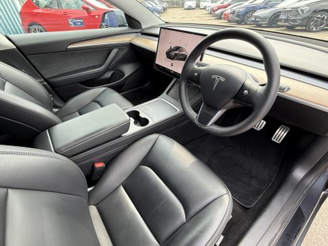 Tesla Model 3 (Dual Motor) Performance Saloon 4dr Electric Auto 4WDE (Performance Upgrade 2