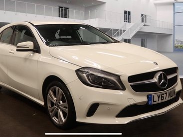 Mercedes-Benz A Class 1.5 A180d Sport (Premium) 7G-DCT Euro 6 (s/s) 5dr