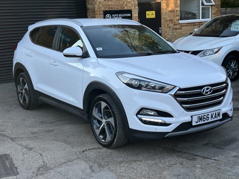 Hyundai TUCSON 1.7 CRDi Blue Drive Premium SUV 5dr Diesel DCT Euro 6 10