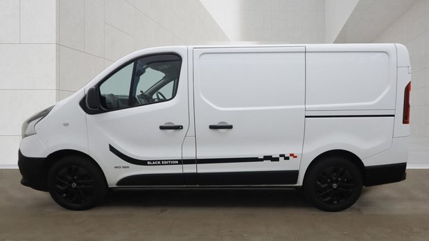 Nissan NV300 SWB L1H1 Low Roof Air Con Alloys Sensors EURO 6 NO VAT 7