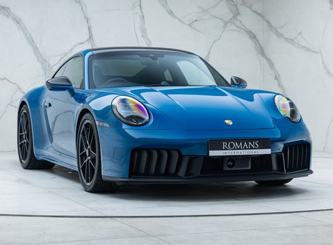 Porsche 911 Carrera 4 GTS (992.2) 9