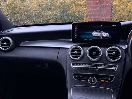 Mercedes-Benz C Class 2.0 C 220 AMG Line Premium D Auto 4dr 47