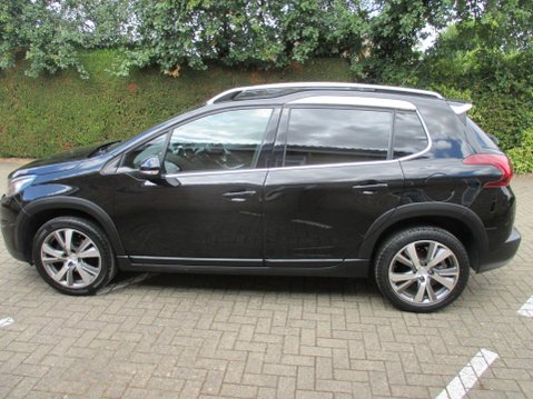 Peugeot 2008 1.2 PureTech Allure Premium Euro 6 (s/s) 5dr 7