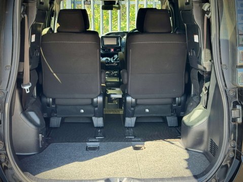 Toyota Voxy Hybrid 7 Seater 22