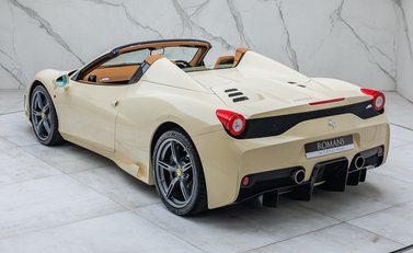 Ferrari 458 Speciale Aperta 15