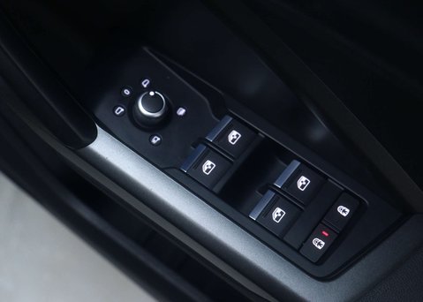 Audi Q3 1.5 Q3 Black Edition 35 TFSI MHEV Semi-Auto 5dr 41