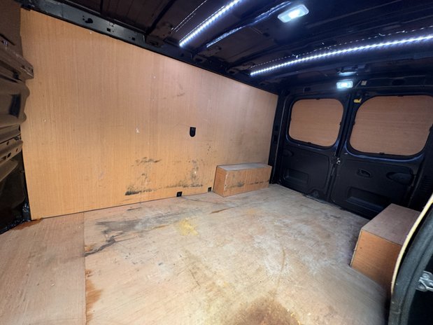 Nissan Primastar LWB L2H1 [SOLD MT] Low Roof Tekna Air Con Alloys Cam Nav Sensors EURO 6 11