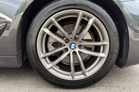 BMW 5 Series 520D M SPORT - RARE SOPHISTO GREY WITH IVORY LEATHER INTERIOR  69