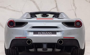 Ferrari 488 Spider 19
