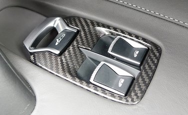 McLaren 720S Luxury 15