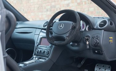 Mercedes-Benz CLK DTM AMG 11