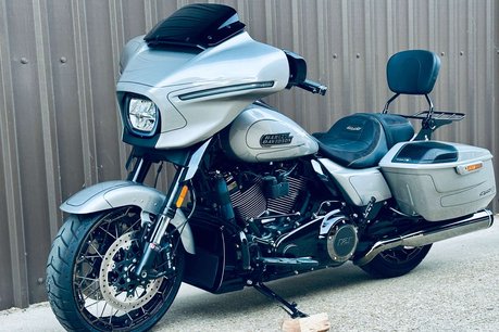 Harley-Davidson Cvo 2.0 CVO Street Glide 1977 23 22