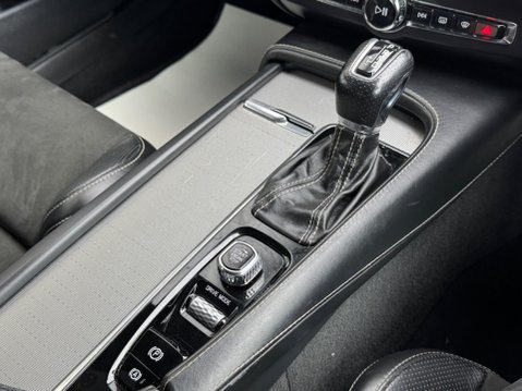 Volvo S90 2.0 D4 R-Design Auto Euro 6 (s/s) 4dr 26