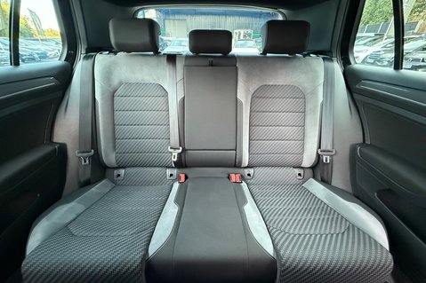 Volkswagen Golf R-LINE EDITION TSI EVO DSG 19