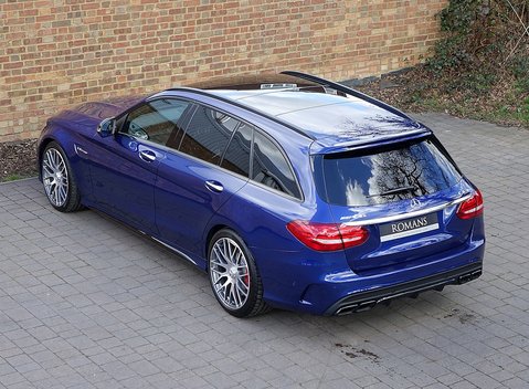 Mercedes-Benz C Class C63 S Estate 18