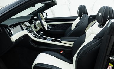 Bentley Continental GT W12 Convertible 15