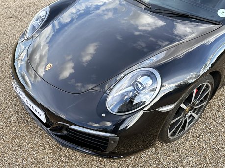 Porsche 911 C2S CONVERTIBLE 28