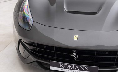 Ferrari F12 Berlinetta 21