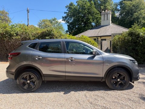 Nissan Qashqai 1.3 DIG-T Acenta Premium DCT Auto Euro 6 (s/s) 5dr 6