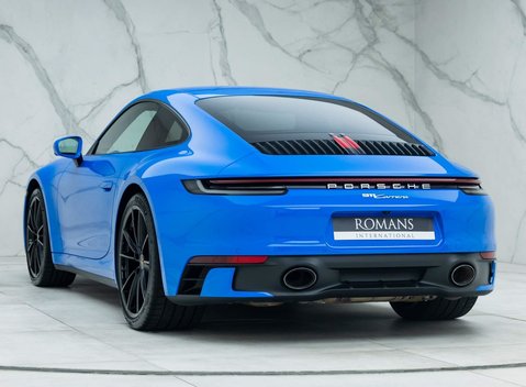 Porsche 911 Carrera (992) 7