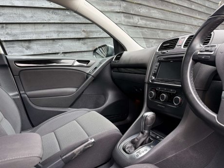 Volkswagen Golf 1.4 Golf Match TSi DSG 5dr 38