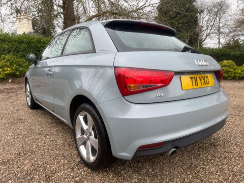 Audi A1 1.0 TFSI Sport Euro 6 (s/s) 3dr (Nav) 3