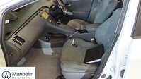 Toyota Prius 1.8 VVT-h T Spirit Hatchback 5dr Petrol Hybrid CVT Euro 5 (s/s) (136 ps) 2