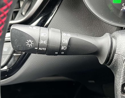 Toyota C-HR 1.8 C-HR GR Sport HEV CVT 5dr 64