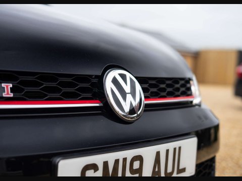 Volkswagen Golf 2.0 Golf GTi Performance TSi 5dr 39