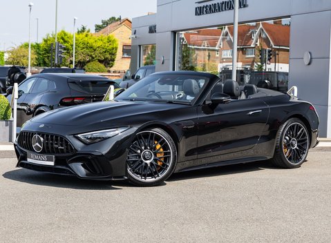 Mercedes-Benz SL Class SL63 AMG PERFORMANCE 2