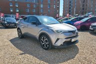 Toyota C-HR DYNAMIC.. 9 MAIN DEALER SERVICES.. STUNNING EXAMPLE 1