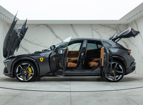 Ferrari Purosangue 6