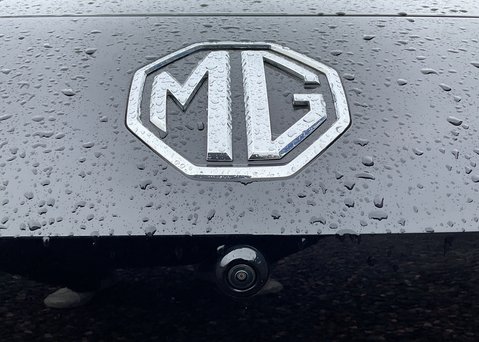 MG MG4 EV 64kWh TROPHY 4