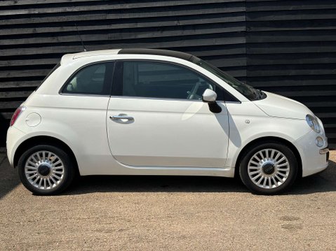 Fiat 500 1.2 500 Lounge RHD 3dr 27