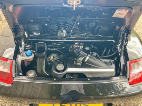 Porsche 911 3.6 997 Carrera 2dr 24