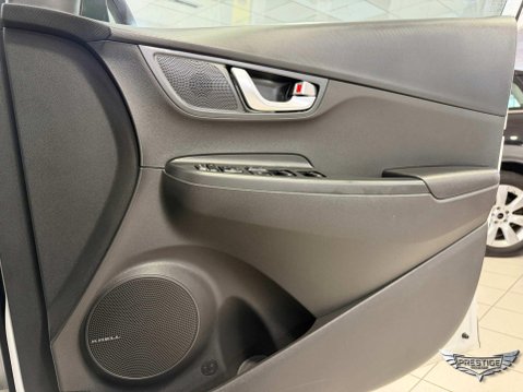 Hyundai KONA 64kWh Premium Auto 5dr (10.5kW Charger) 81